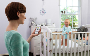 Comment protéger votre enfant des ondes d'un babyphone ? - BebeZecolo  janvier 2024